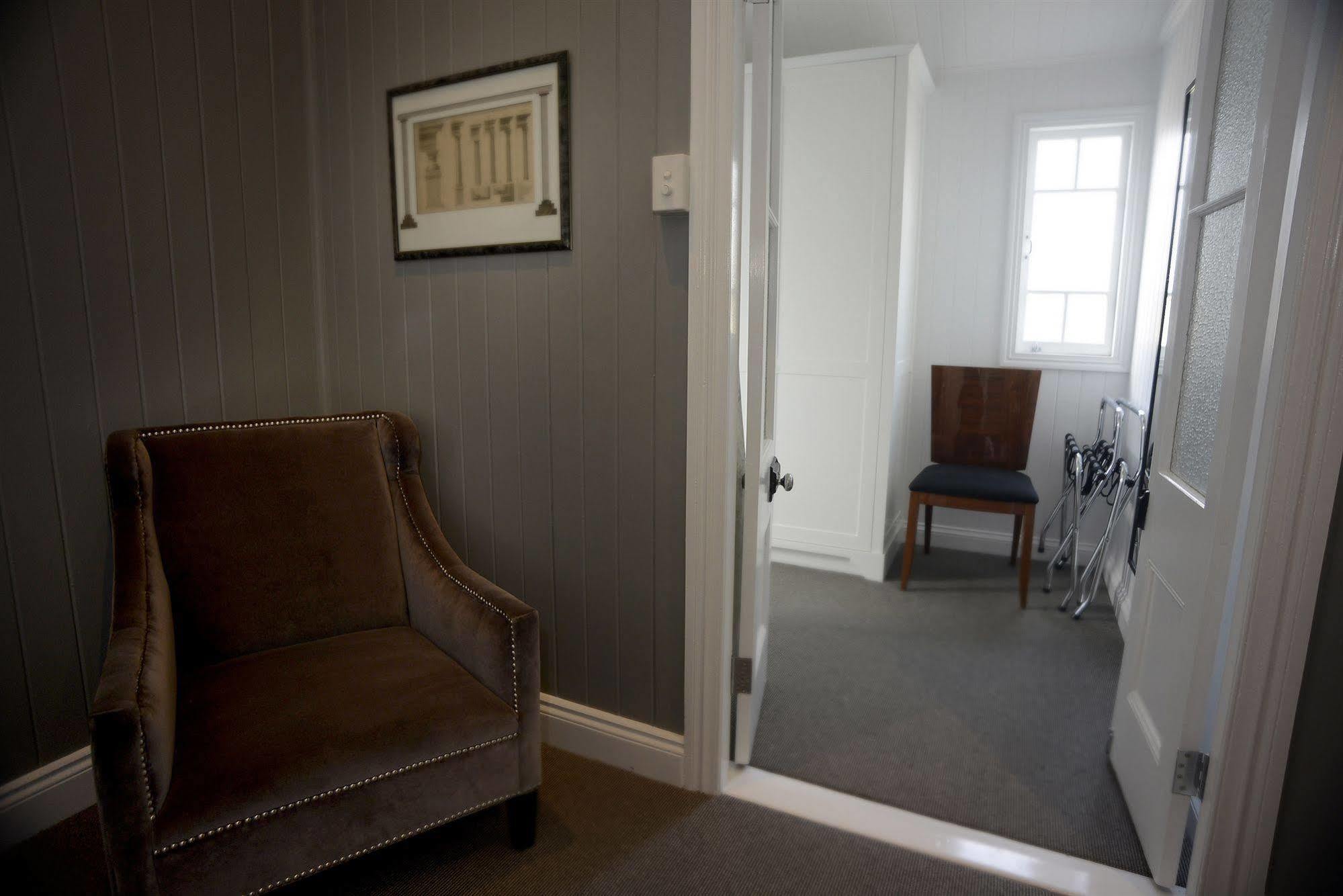 Heal House Bed & Breakfast Brisbane Bagian luar foto